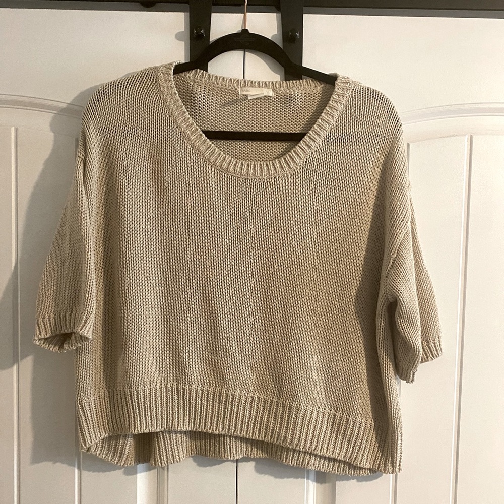 H&M tan quarter sleeve knit sweater